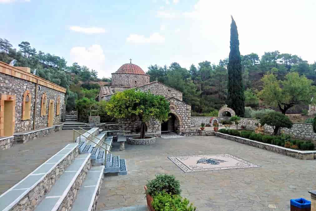 Thari Kloster