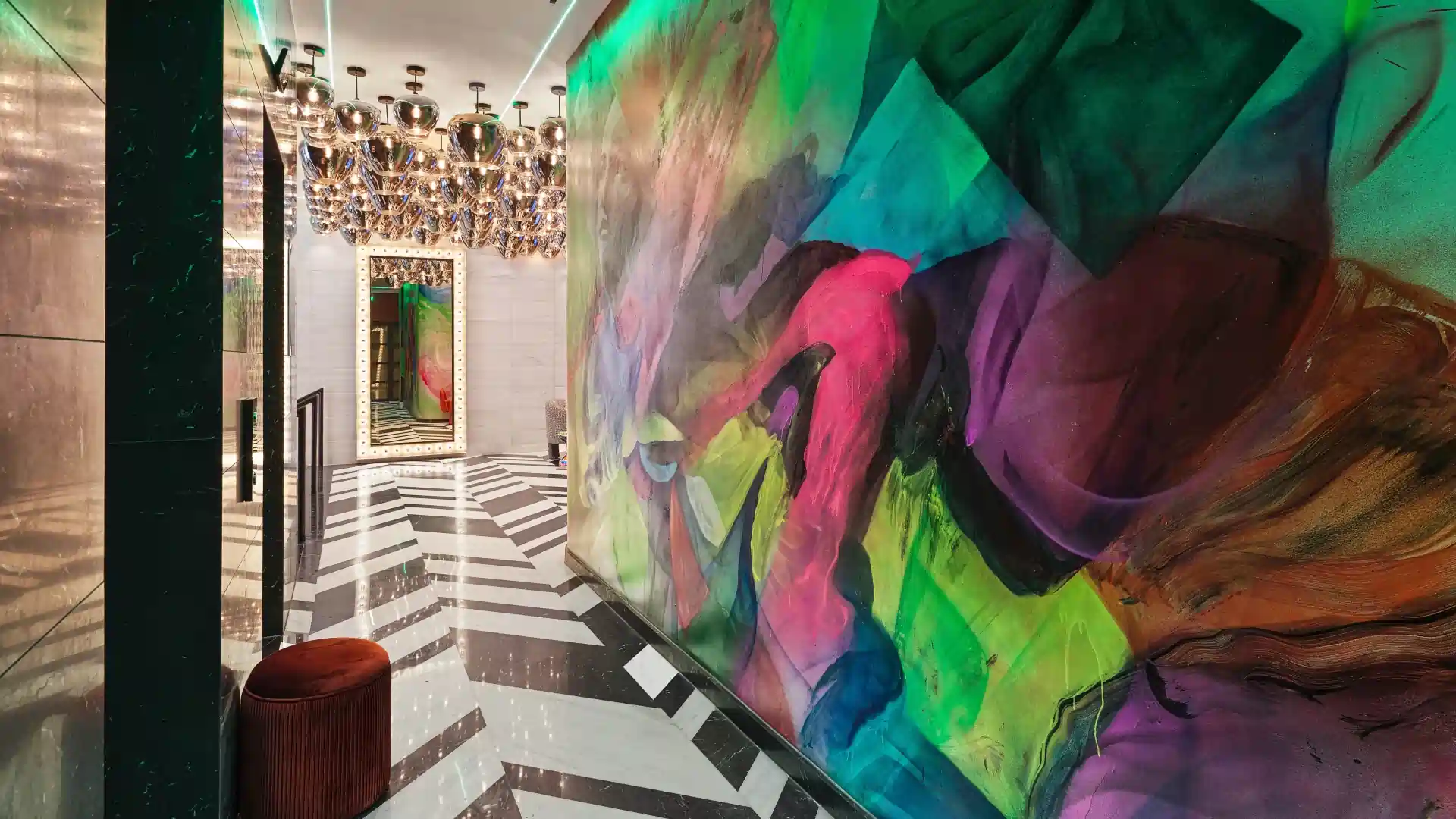 NYX Hotel Thessaloniki - Graffiti