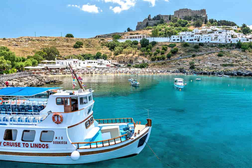 Boot-Trip zur Lindos Ortschaft