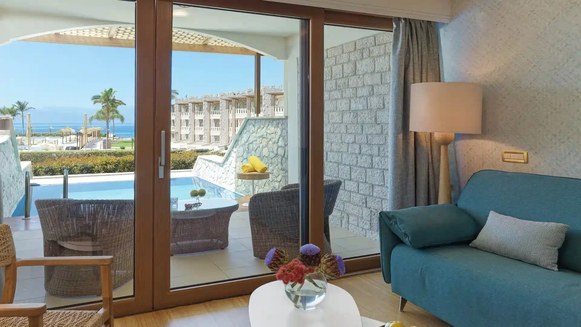 Junior Suite mit privatem Pool – Meerblick