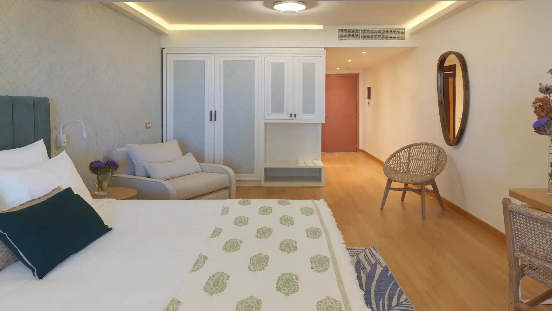 Junior Suite mit privatem Pool – Meerblick