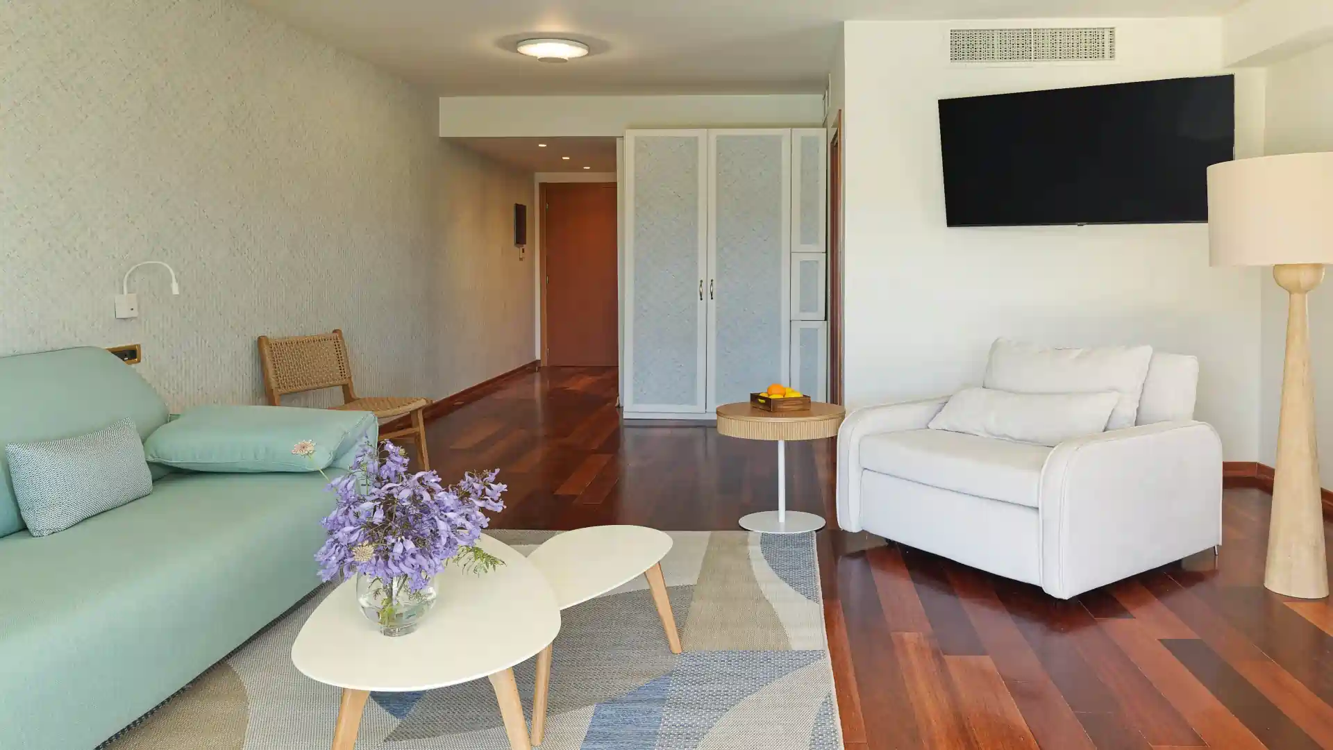 Executive Suite mit einem Schlafzimmer und privatem Pool